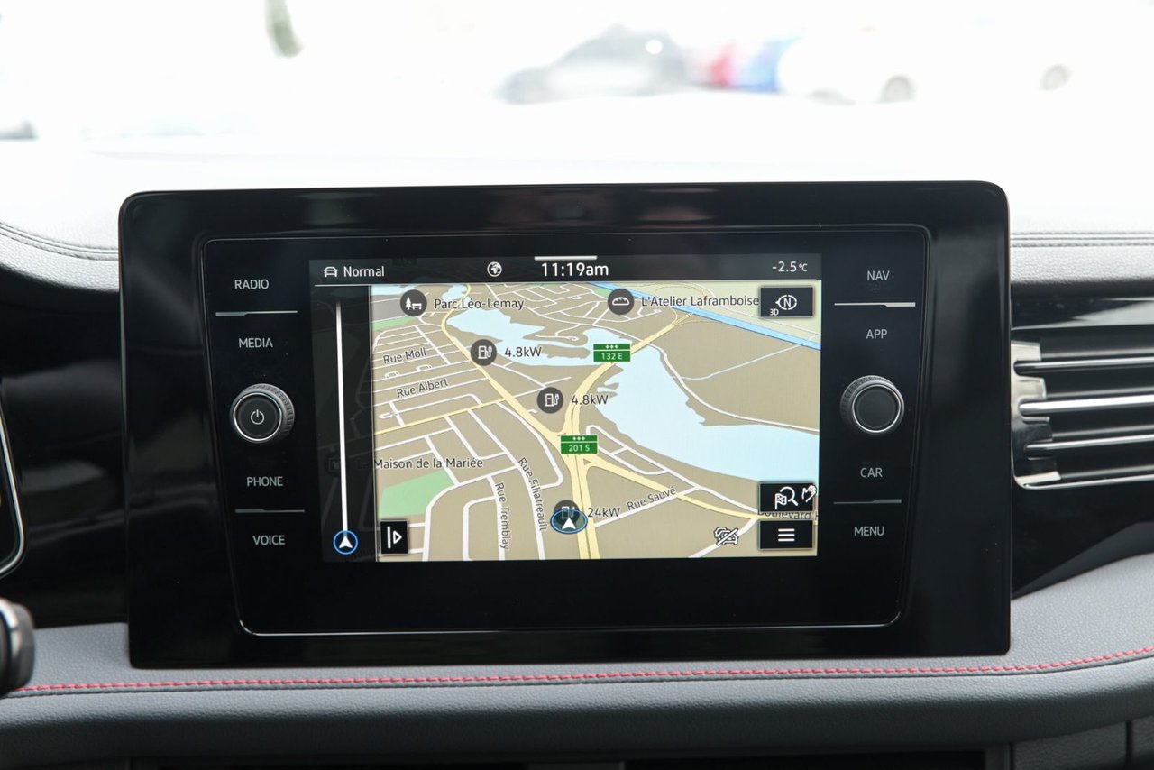 2025 Volkswagen Jetta GLI Autobahn+CAMÉRA DE RECUL+APPLE CONNECT+CUIR+TOIT *ACCIDENT FREE*