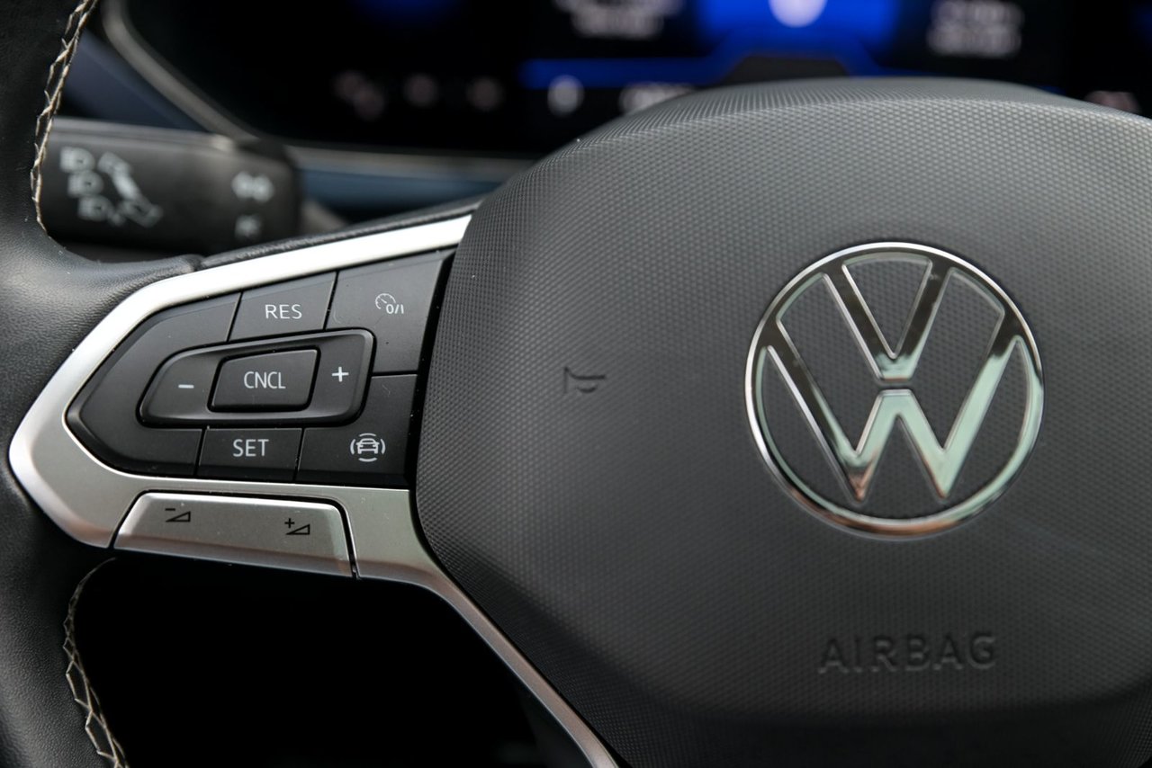 Volkswagen Taos Comfortline+4 MOTION+TOIT PANORAMIQUE+CAM DE RECUL 2022 *JAMAIS ACCIDENTÉ*