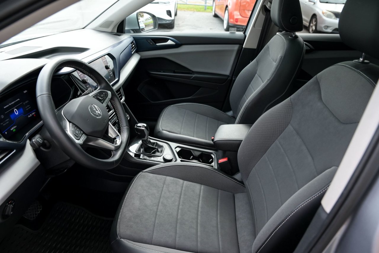 Volkswagen Taos Comfortline+4 MOTION+TOIT PANORAMIQUE+CAM DE RECUL 2022 *JAMAIS ACCIDENTÉ*
