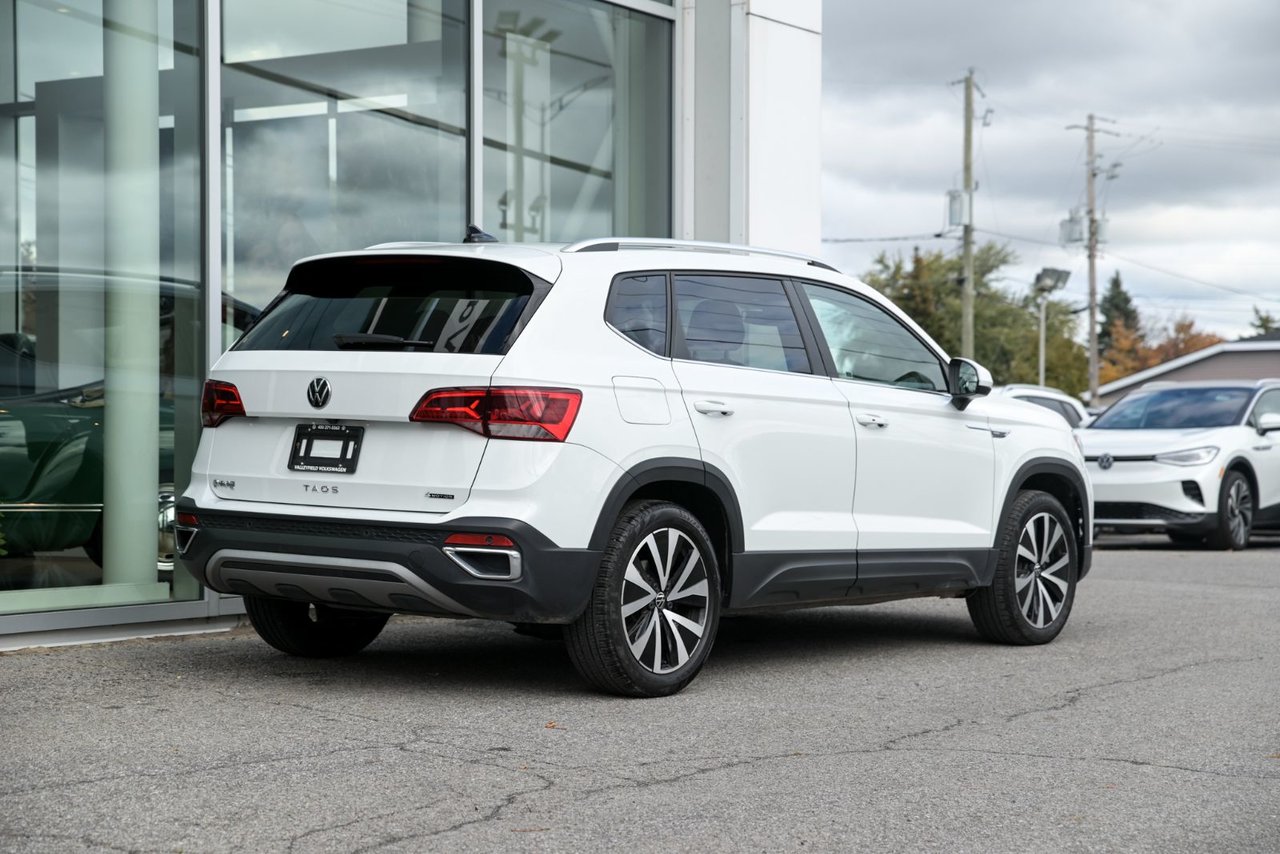 Volkswagen Taos Highline/ 4MOTION, CUIR,TOIT PANO,CARPLAY 2023 AUCUN ACCIDENT, TOUT EQUIPÉ