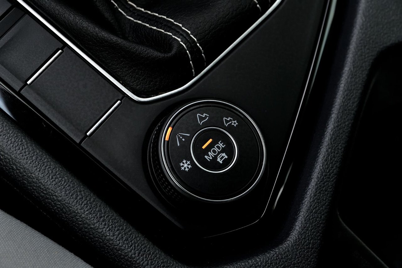 Volkswagen Taos Trendline+4 motion+camera de recul+apple connect 2024 *JAMAIS ACCIDENTÉ*