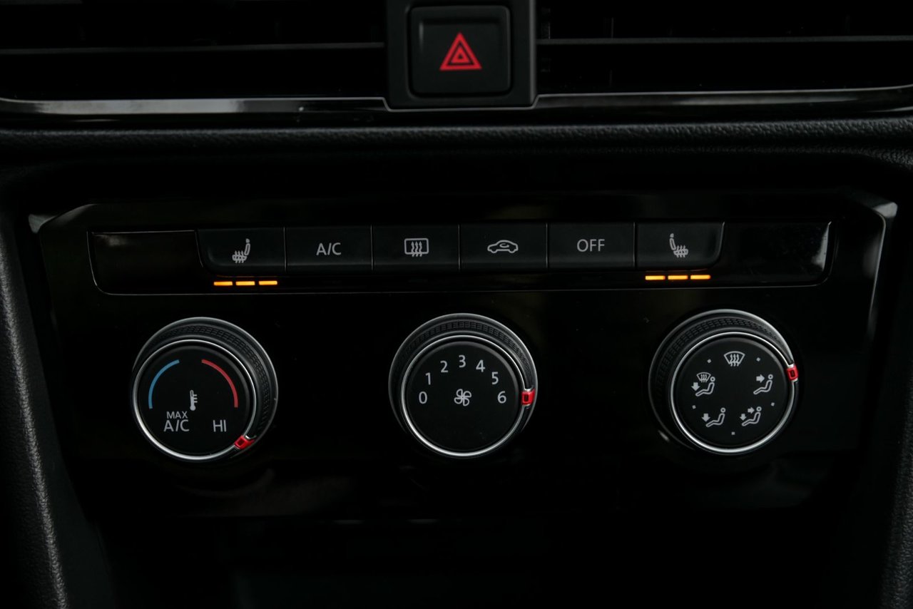 Volkswagen Taos Trendline+4 MOTION +APPLE CONNECT+CAMÉRA RECUL 2024 *JAMAIS ACCIDENTÉ*