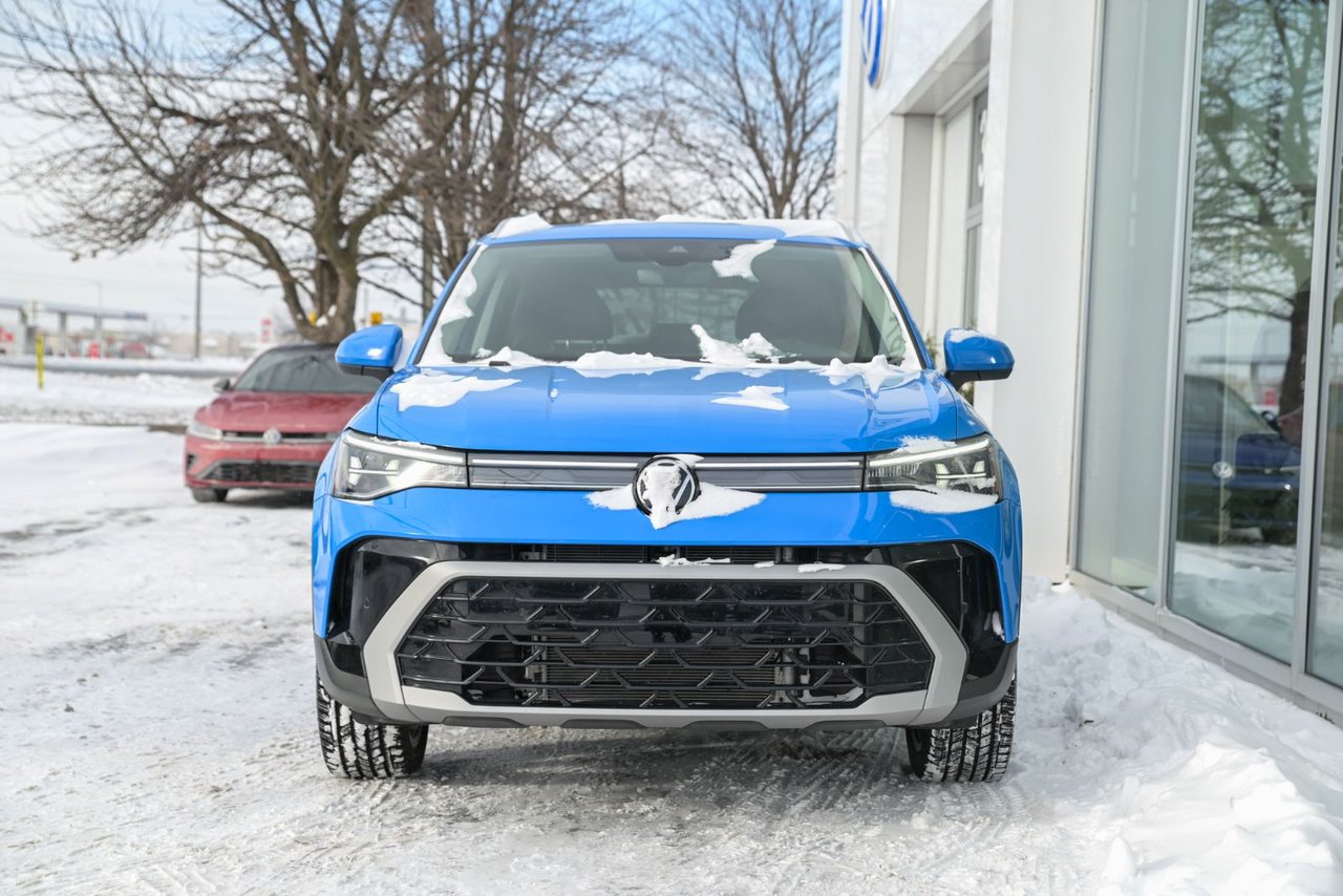 Volkswagen Taos Highline+CUIR+TOIT PANO+APPLE CONNECT 2025 *JAMAIS ACCIDENTÉ*