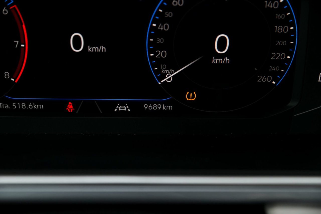 Volkswagen Taos Highline+CUIR+TOIT PANO+APPLE CONNECT 2025 *JAMAIS ACCIDENTÉ*