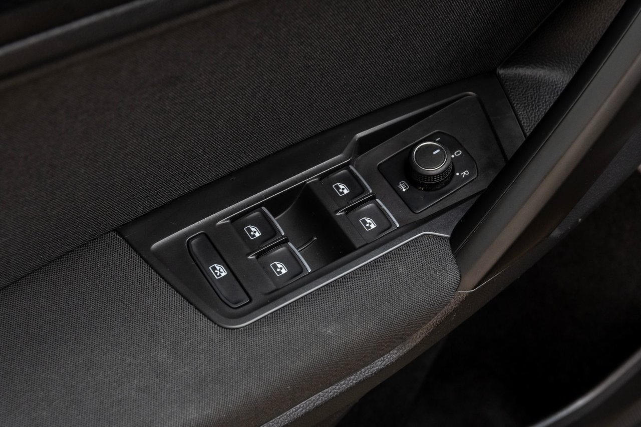 2021 Volkswagen Tiguan UNITED+ TOIT PANO+APPLE CONNECT+CAMÉRA DE RECUL NO ACCIDENTS/ AWD
