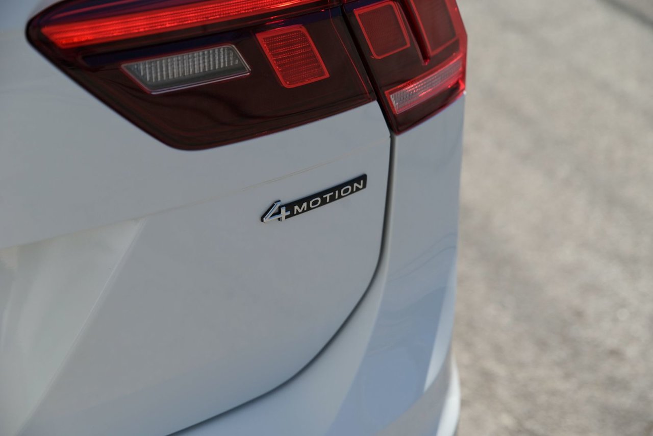 Volkswagen Tiguan Trendline+4 MOTION+APPLE CONNECT+CAMÉRA DE RECUL 2022 *JAMAIS ACCIDENTÉ*