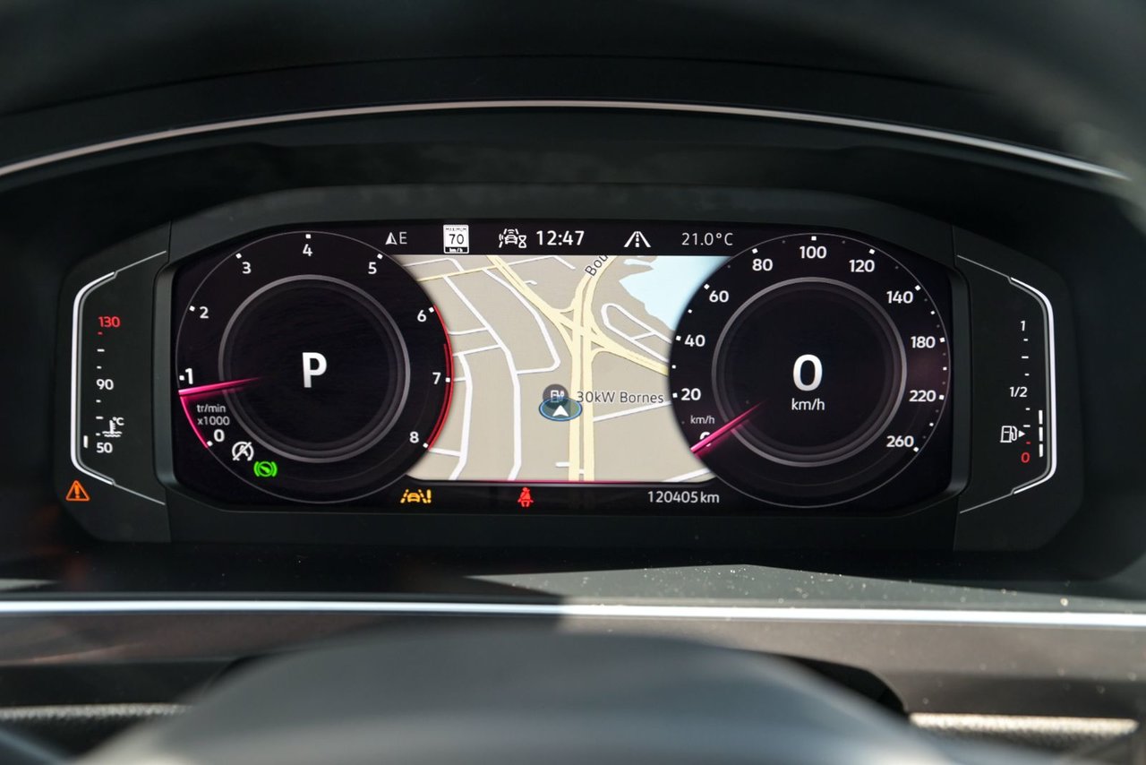 Volkswagen Tiguan Highline R-Line 7 Passager+CUIR+TOIT PANO+C 2022 Aucun Accident! 4MOTION,TOIT PANO, TOUT EQUIPÉ