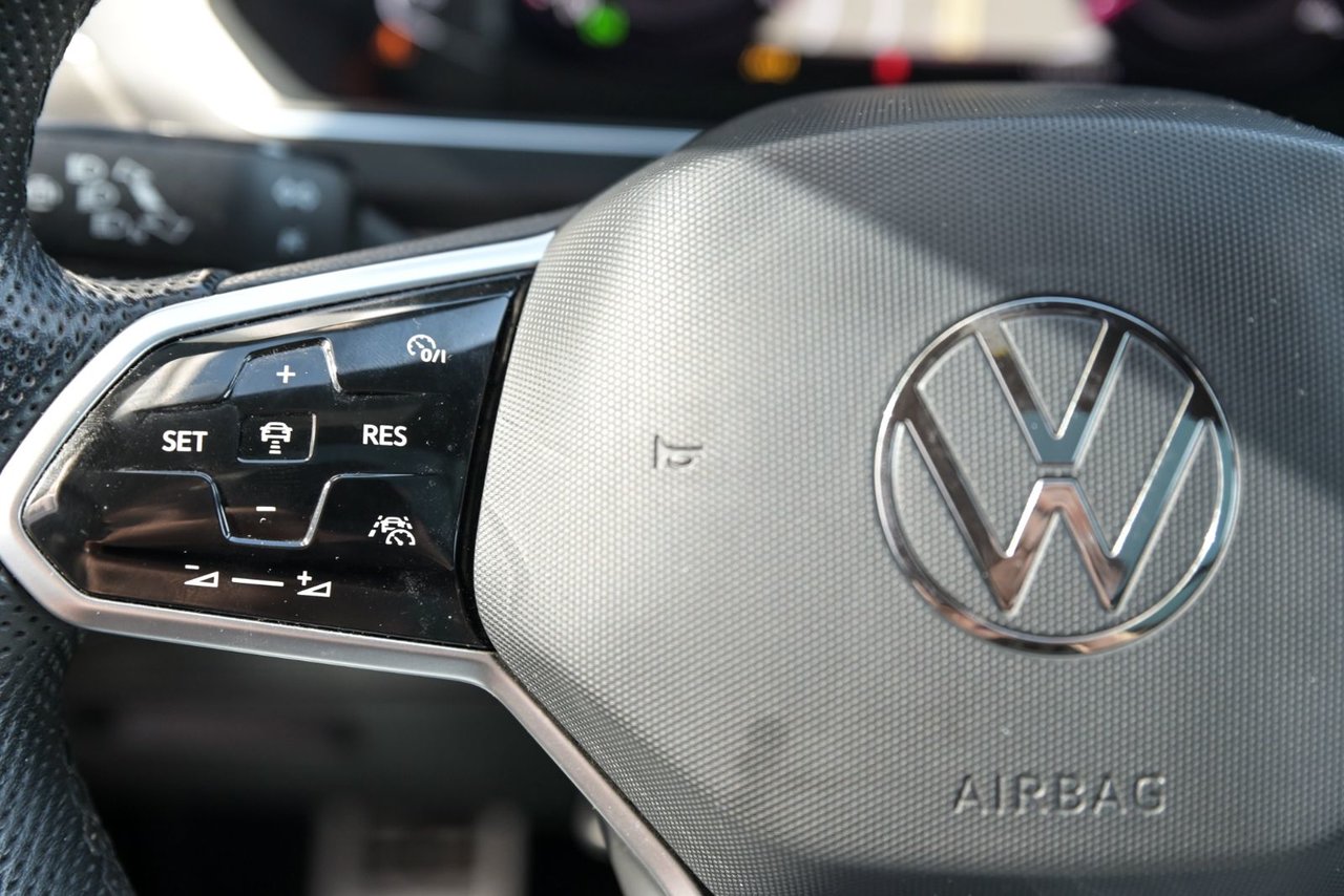 Volkswagen Tiguan Highline R-Line 7 Passager+CUIR+TOIT PANO+C 2022 Aucun Accident! 4MOTION,TOIT PANO, TOUT EQUIPÉ