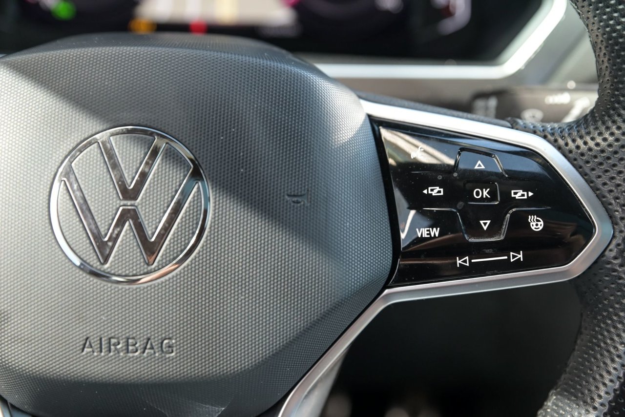 Volkswagen Tiguan Highline R-Line 7 Passager+CUIR+TOIT PANO+C 2022 Aucun Accident! 4MOTION,TOIT PANO, TOUT EQUIPÉ