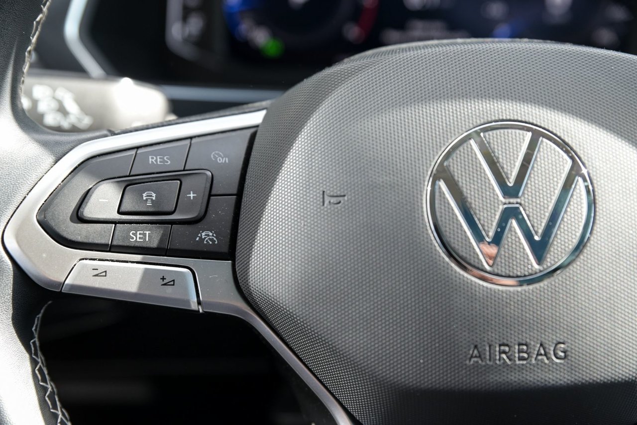 Volkswagen Tiguan Comfortline,4MOTION,CARPLAY, TOIT PANO 2022 AUCUN ACCIDENT, UN PROPRIO