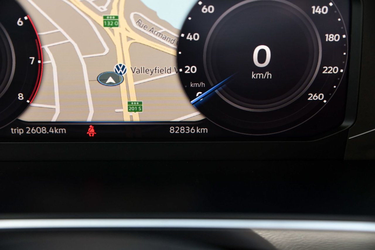 Volkswagen Tiguan Highline R-Line+CUIR+TOIT PANORAMIQUE+NAVIGATION 2023