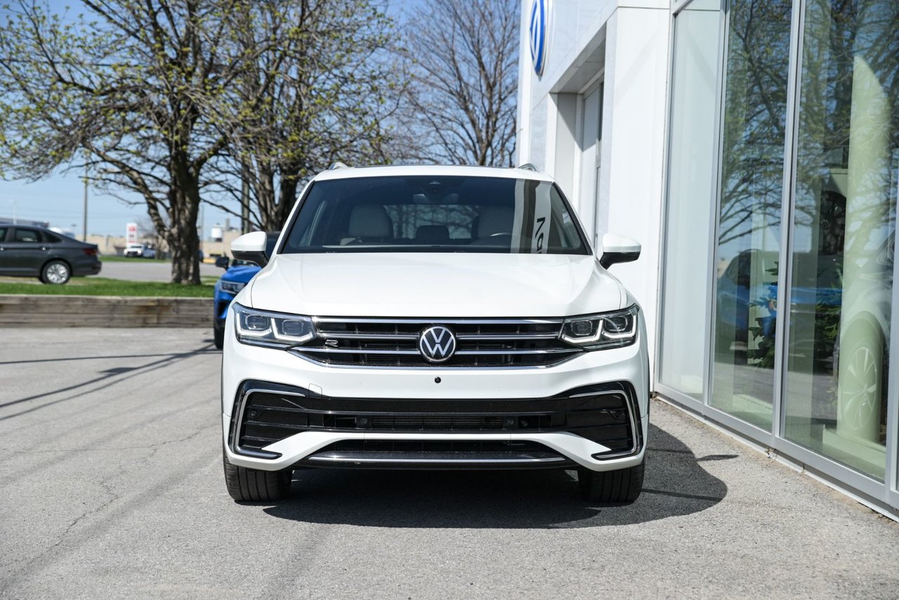 Volkswagen Tiguan Highline R-Line+CUIR+TOIT PANORAMIQUE+NAVIGATION 2023