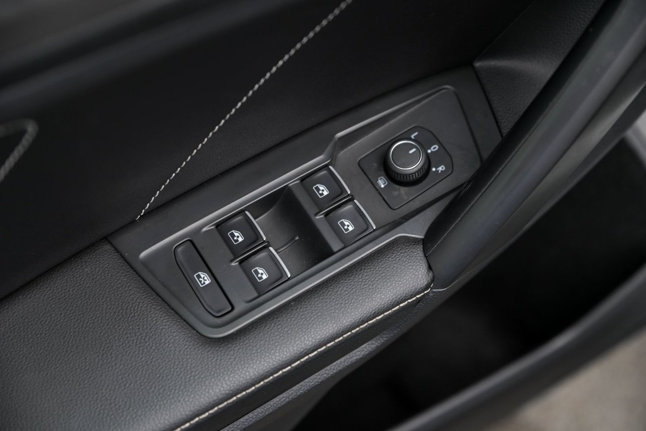 Volkswagen Tiguan Comfortline+CUIR+APPLE CONNECT+CAMÉRA DE RECUL 2023 *JAMAIS ACCIDENTÉ*