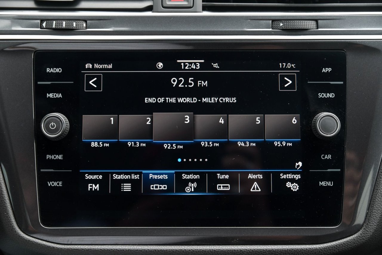 Volkswagen Tiguan Comfortline+CUIR+APPLE CONNECT+CAMÉRA DE RECUL 2023 *JAMAIS ACCIDENTÉ*