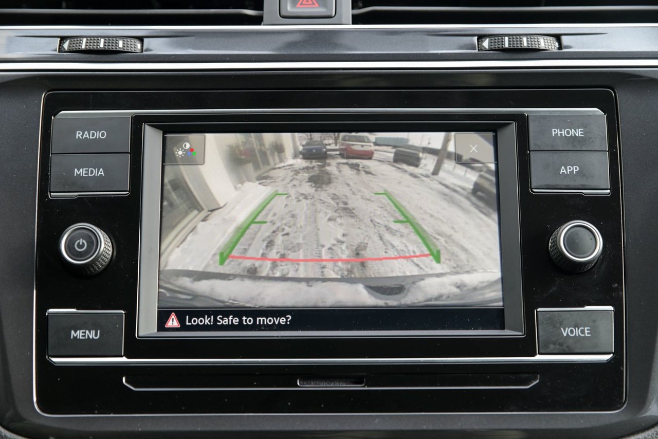 Volkswagen Tiguan Trendline+4 MOTION+CAMÉRA DE RECUL+APPLE CONNECT 2023 *JAMAIS ACCIDENTÉ*