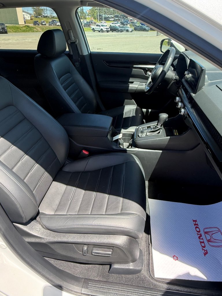 2023 Honda CR-V EX-L-8