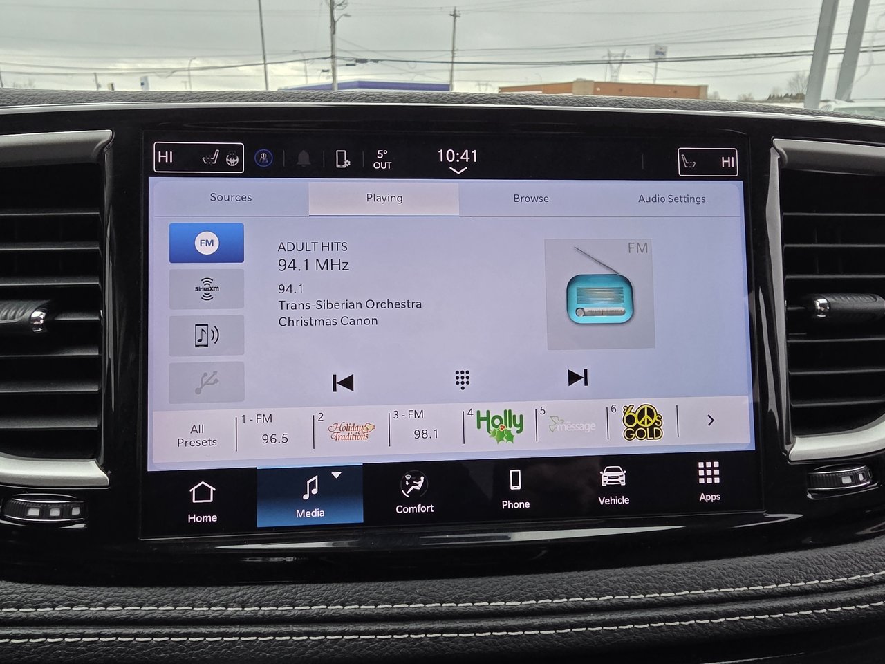 2024 Chrysler Pacifica TOURING-L