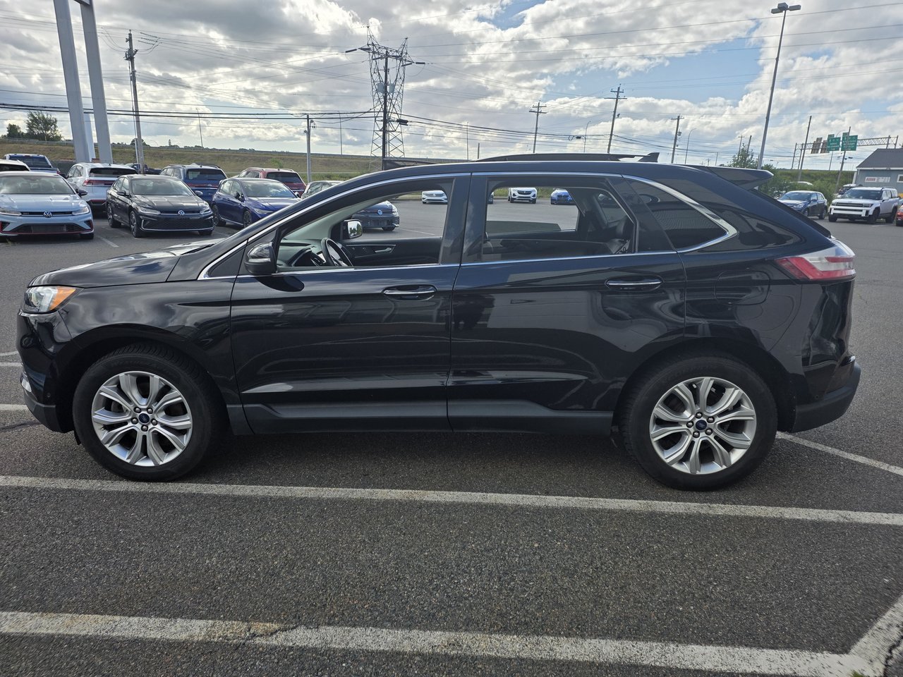 2020 Ford Edge TITANIUM