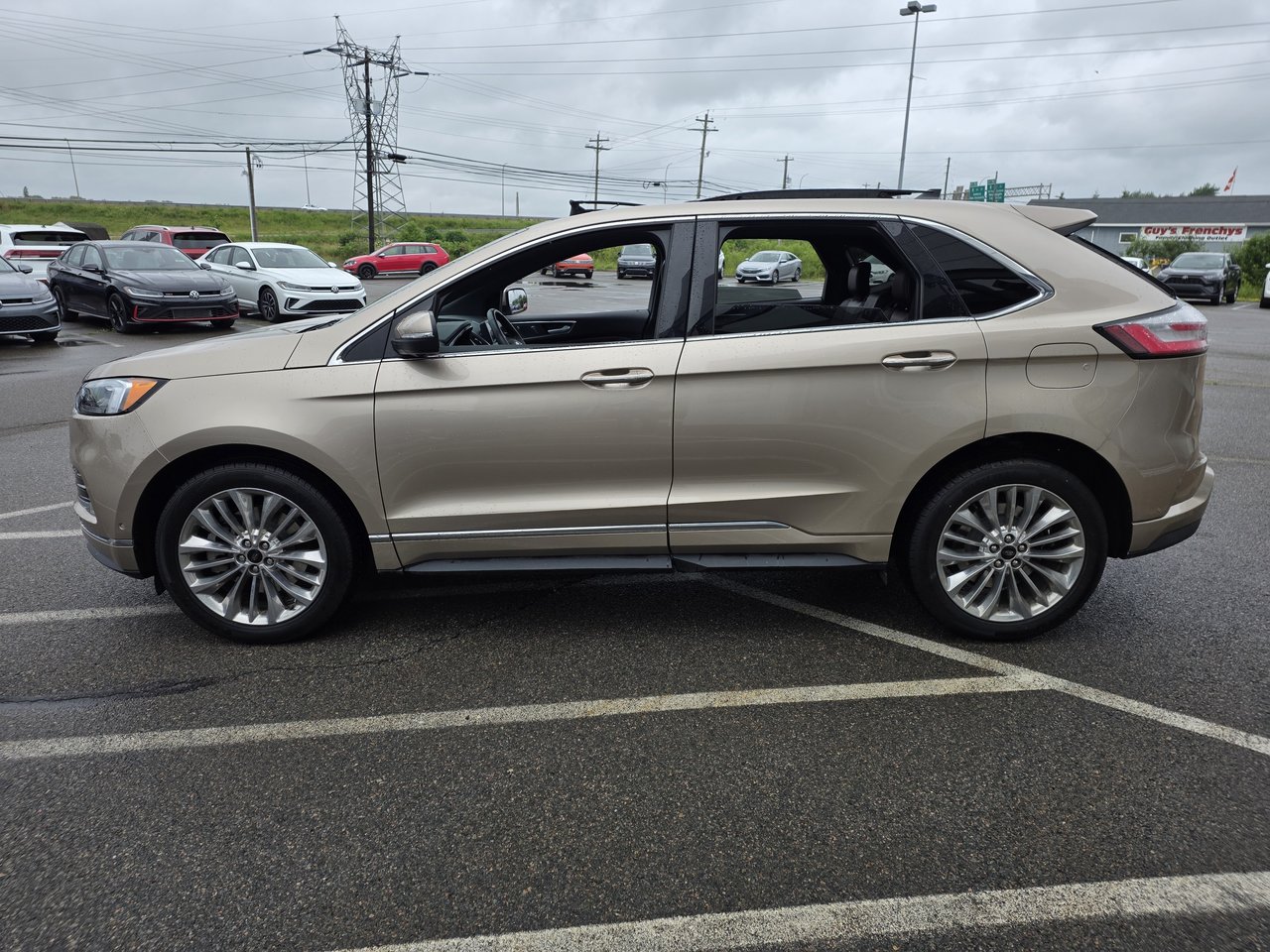 2021 Ford Edge TITANIUM