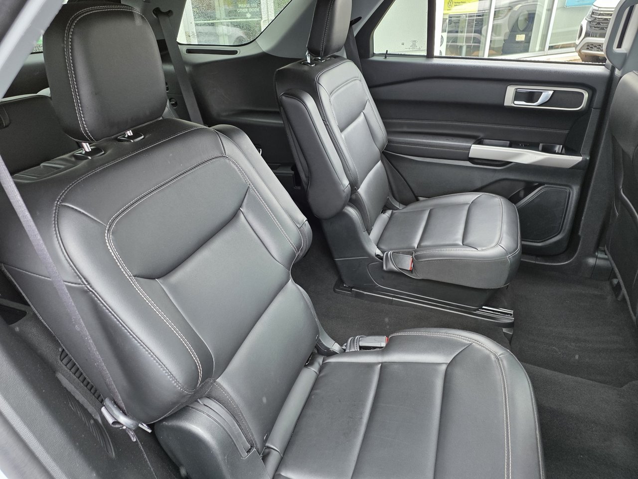 Ford Explorer XLT 2024