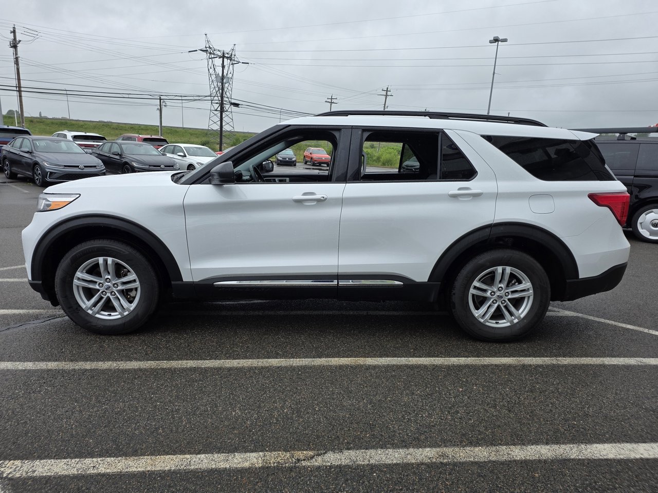 Ford Explorer XLT 2024
