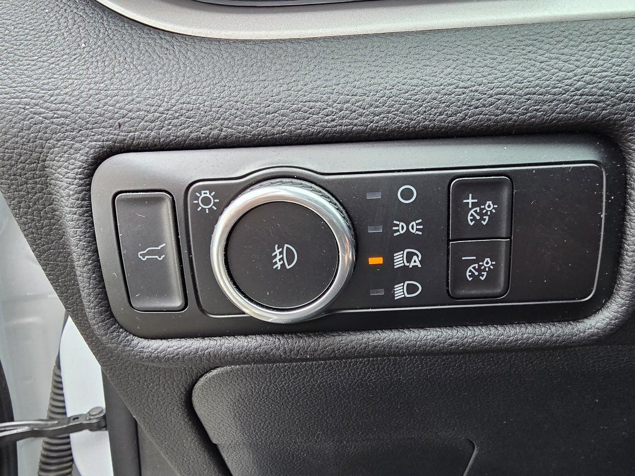 Ford Explorer XLT 2024