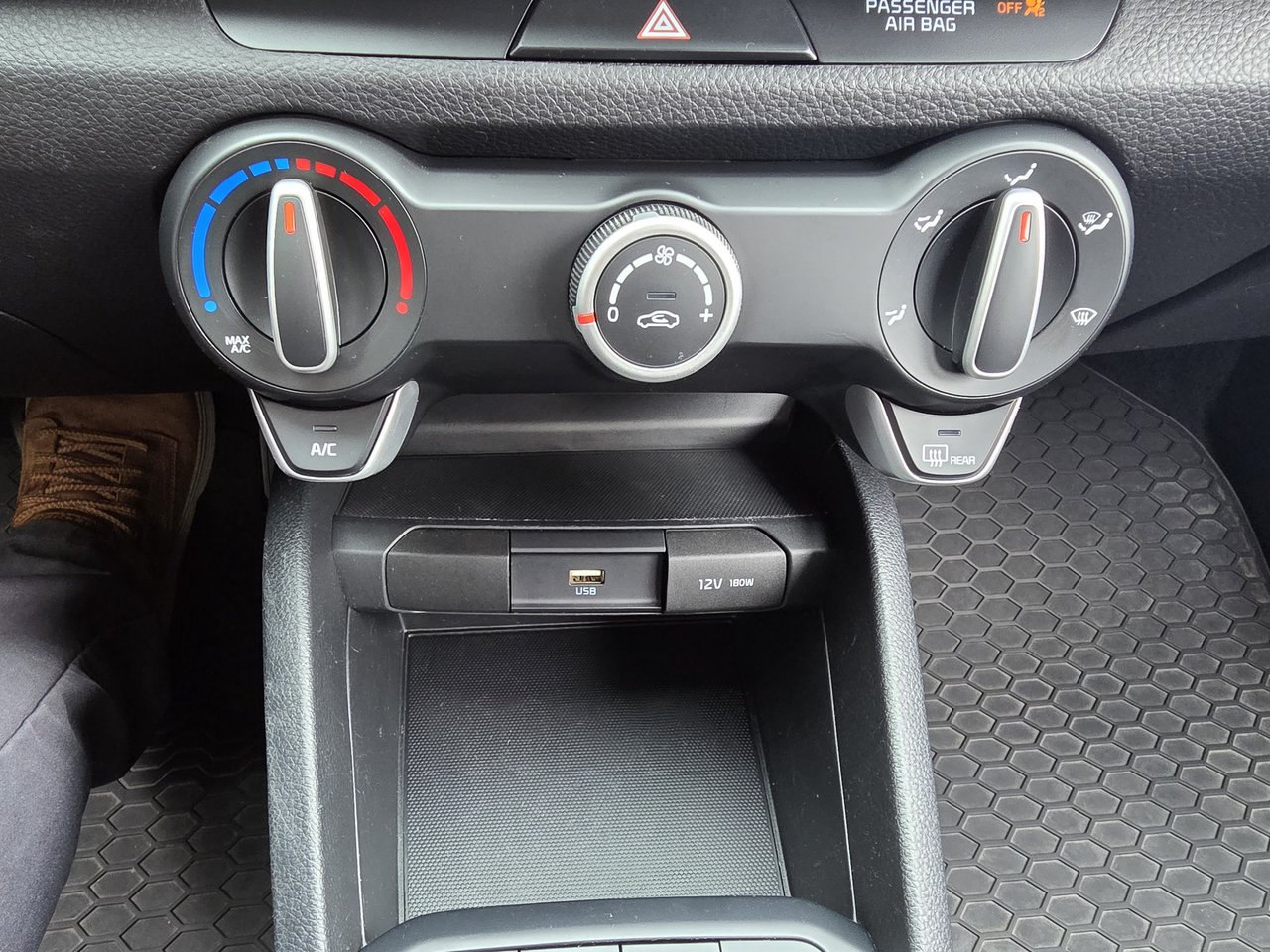 Kia Rio 5-door LX+ 2023