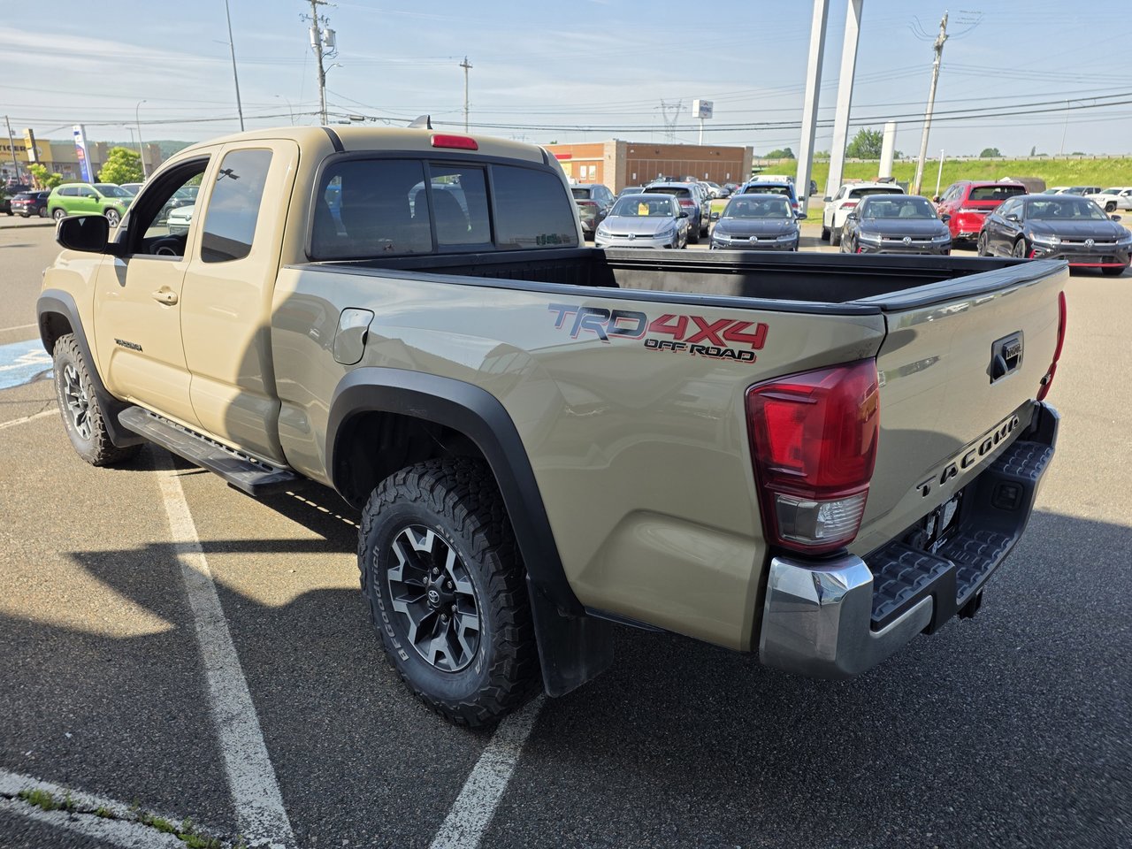 Toyota Tacoma SR5 2016