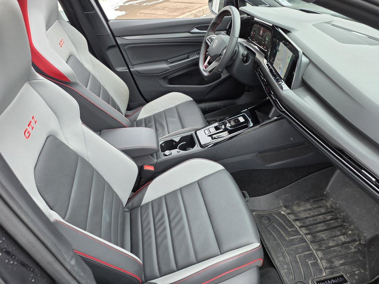 2023 Volkswagen Golf GTI PERFORMANCE