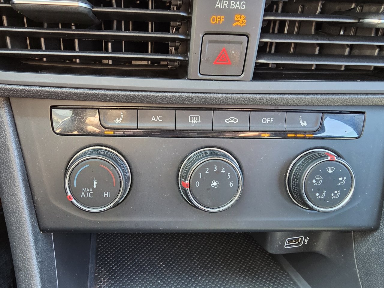 2019 Volkswagen Jetta COMFORTLINE
