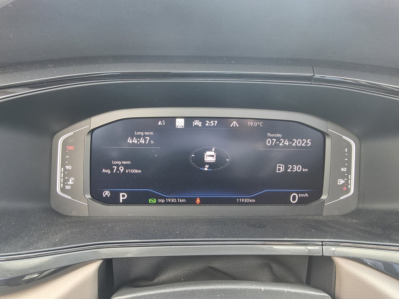 Volkswagen Taos HIGHLINE 2024