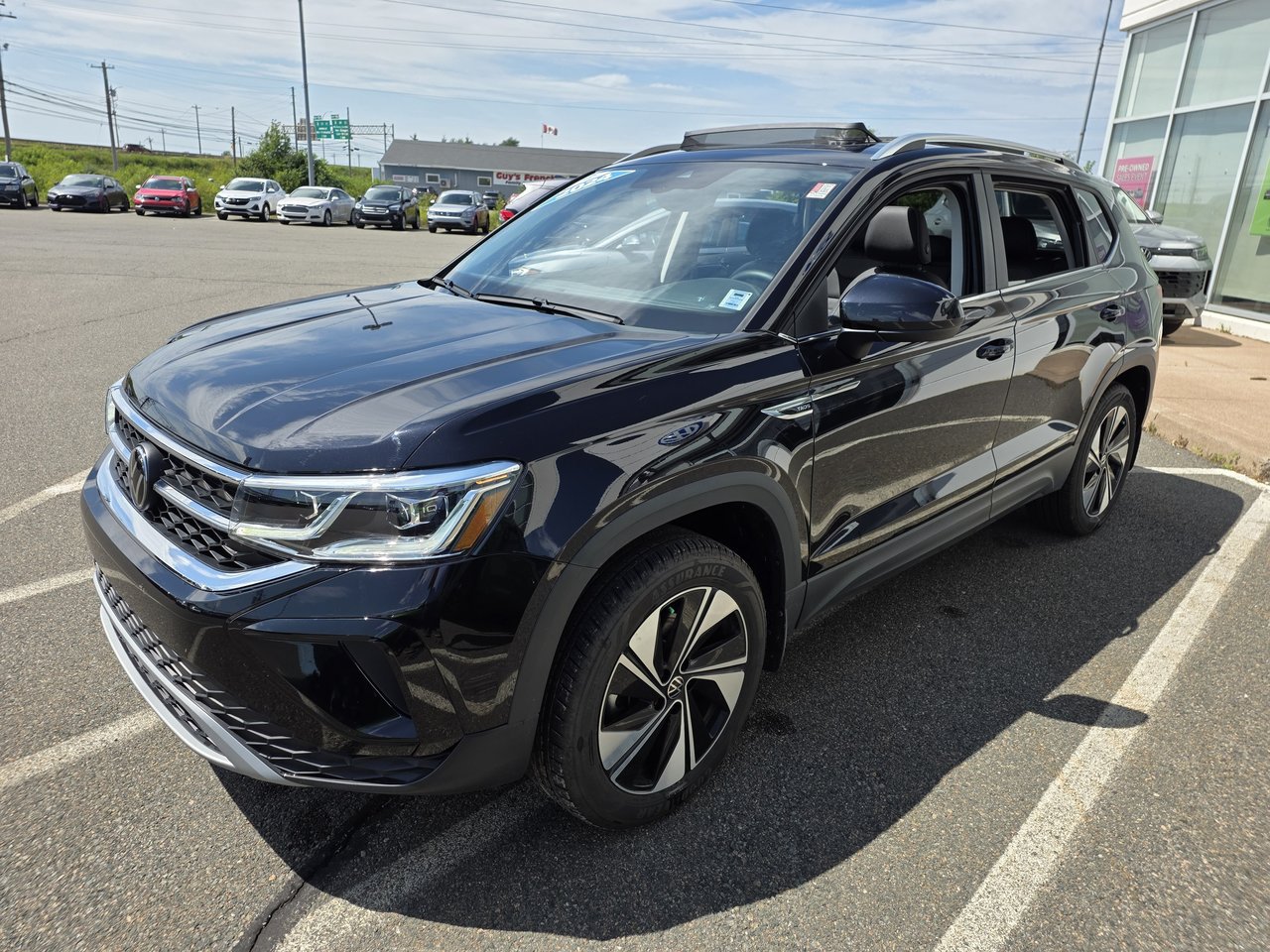 Volkswagen Taos HIGHLINE 2024