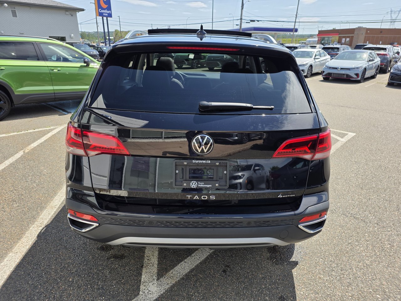 Volkswagen Taos HIGHLINE 2024
