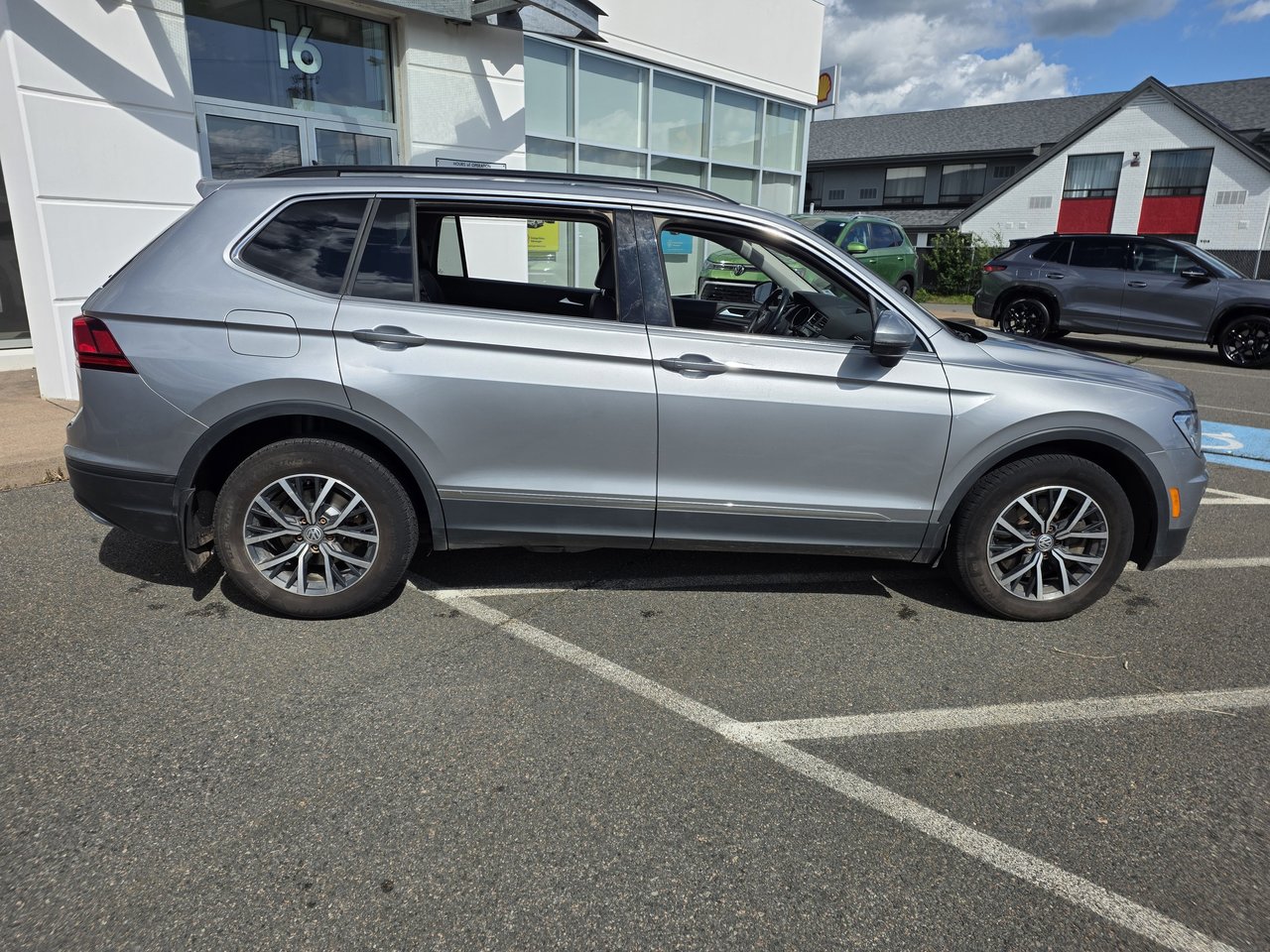 2021 Volkswagen Tiguan COMFORTLINE