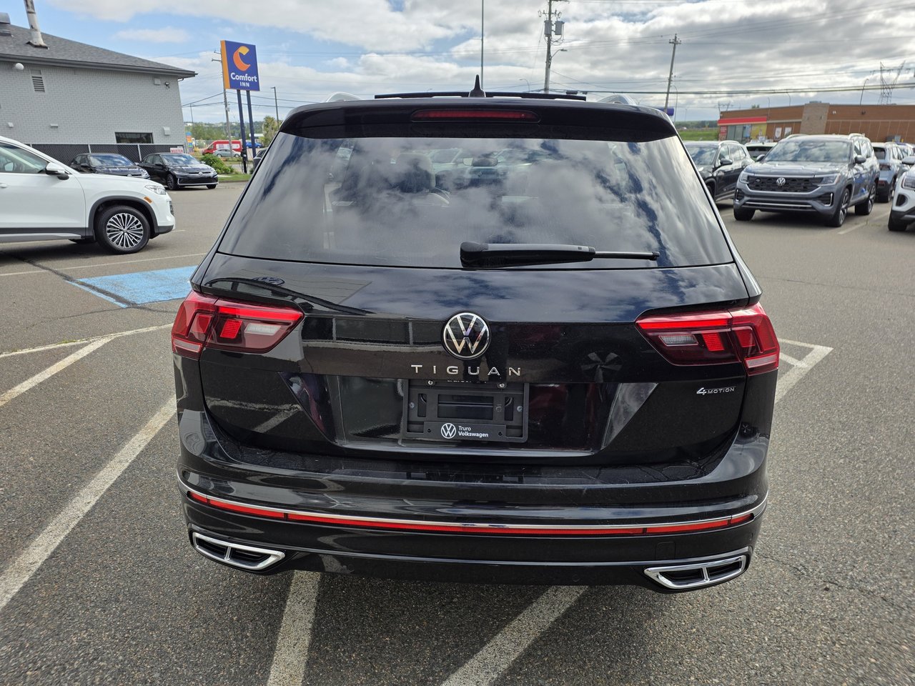 Volkswagen Tiguan HIGHLINE R-LINE 2023
