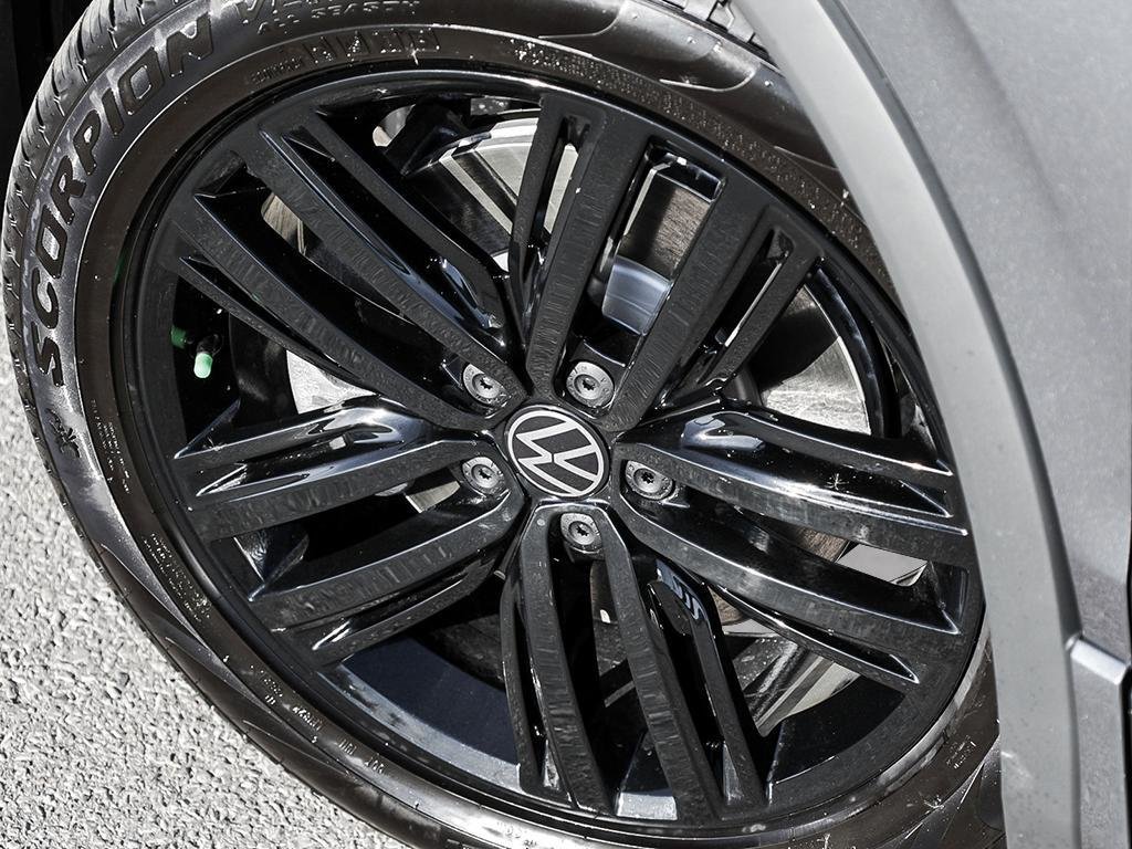 2024 Volkswagen Tiguan COMFORTLINE R-LINE BLACK EDITION