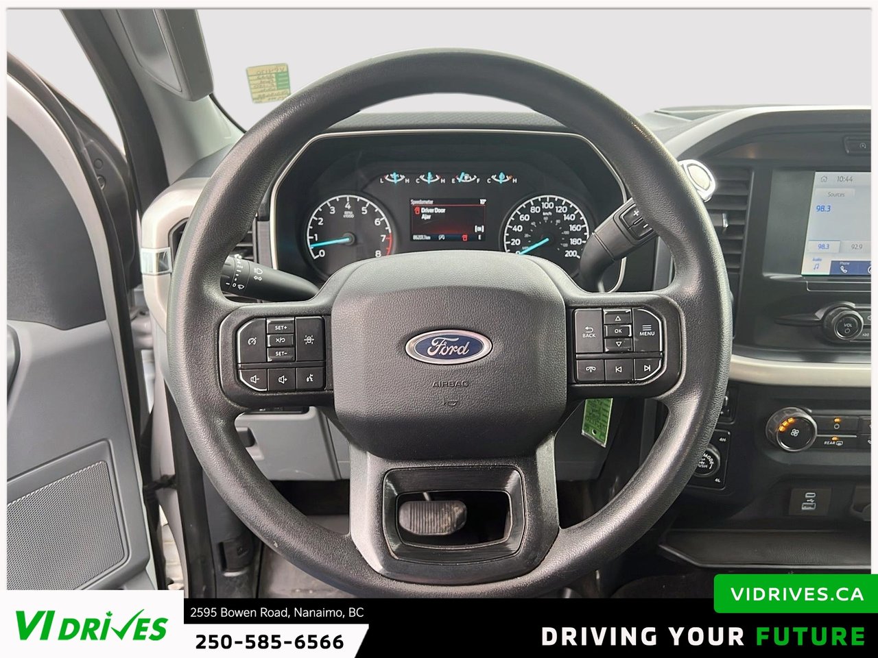 2022 Ford F-150 XLT-10