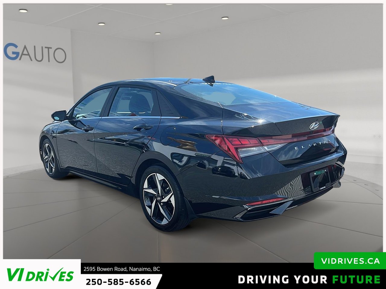 2023 Hyundai Elantra Luxury-3