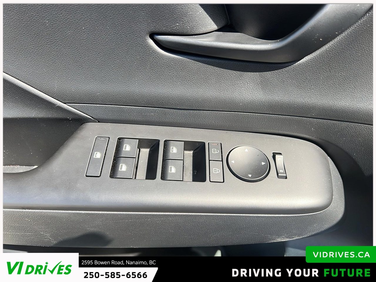 2025 Hyundai Kona Essential-9