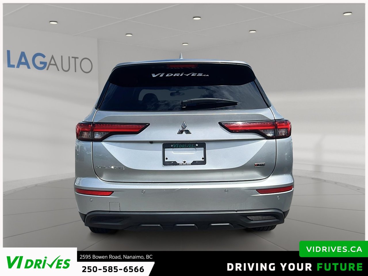 2024 Mitsubishi Outlander ES-2