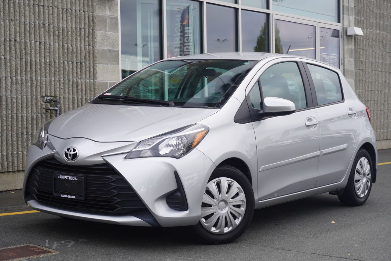 Gray 2018 Toyota Yaris Hatchback Front-Wheel Drive 4-Speed Automatic Overdrive