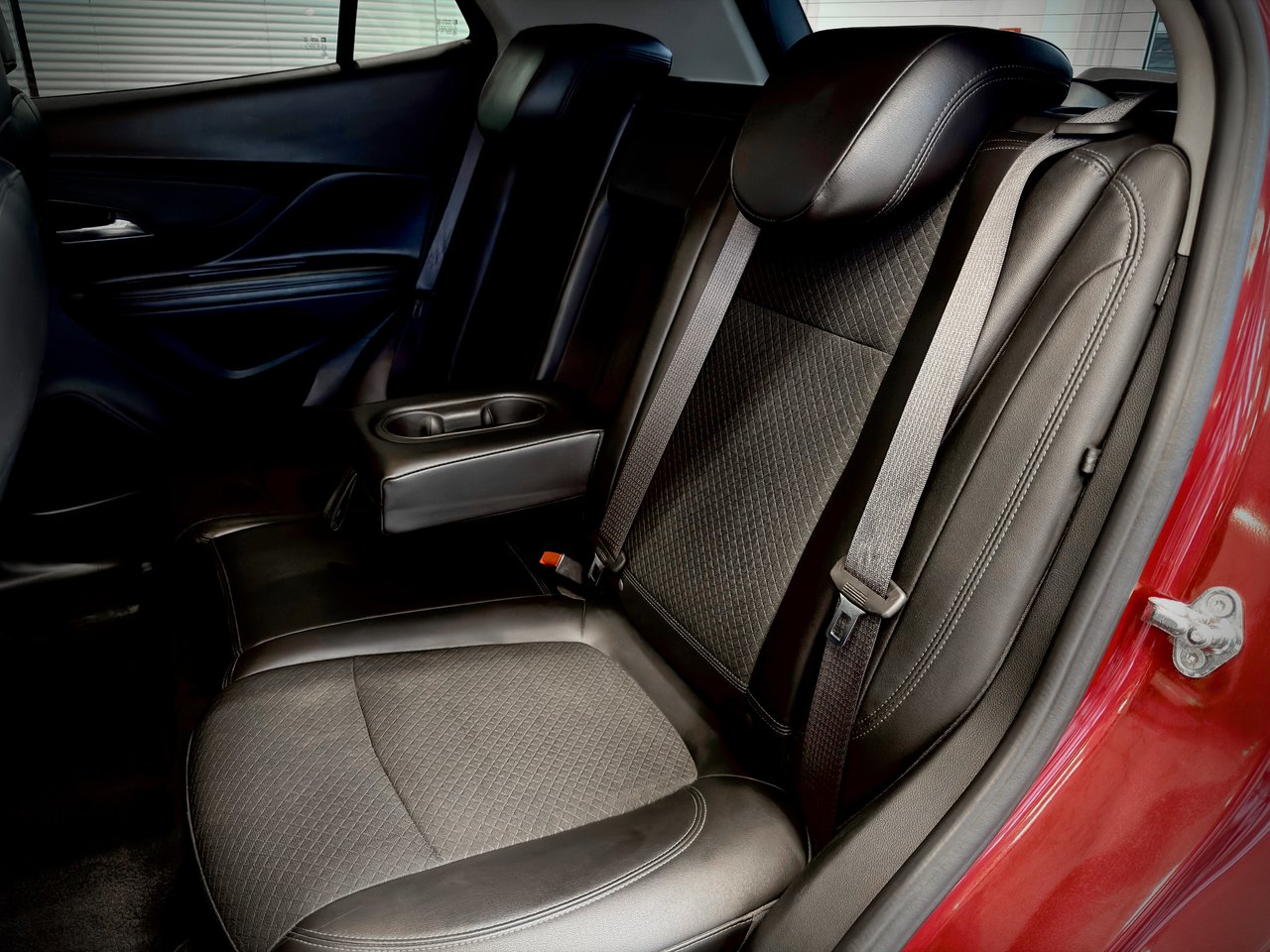 Buick Encore Sport Touring 2017-16