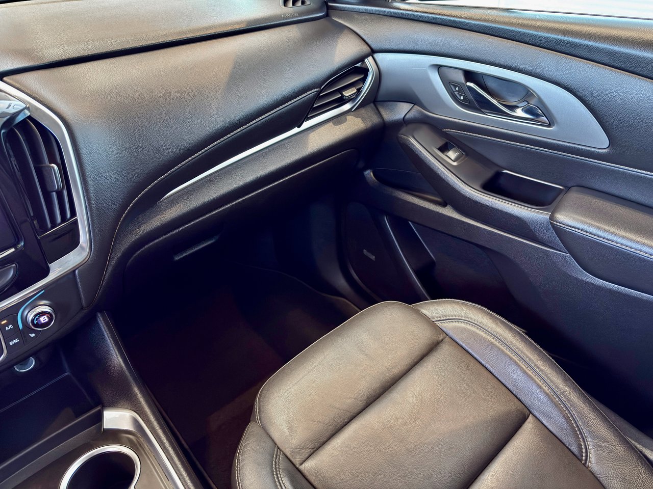 2020 Chevrolet Traverse RS-19