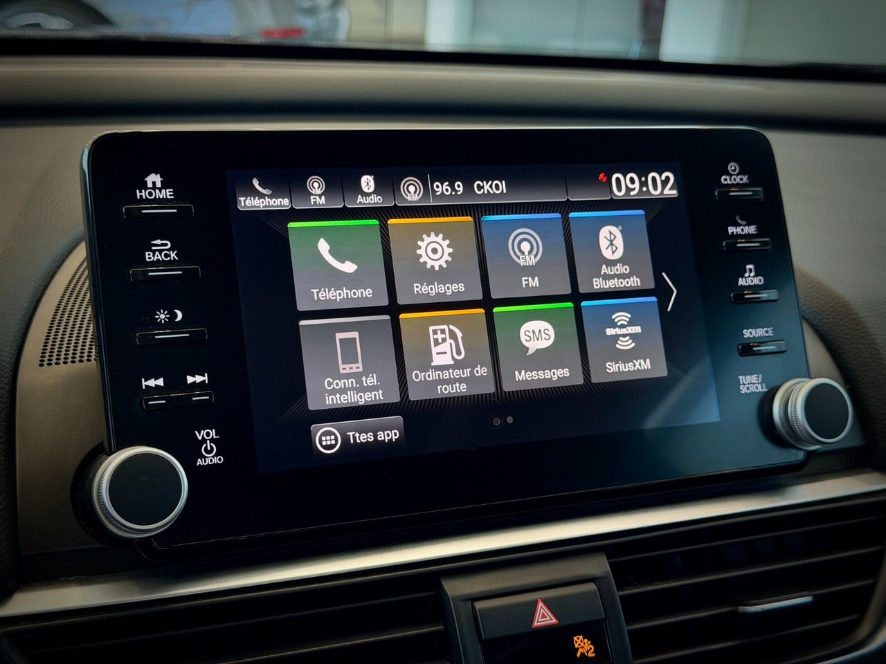 2018 Honda Accord Sedan EX-L-28