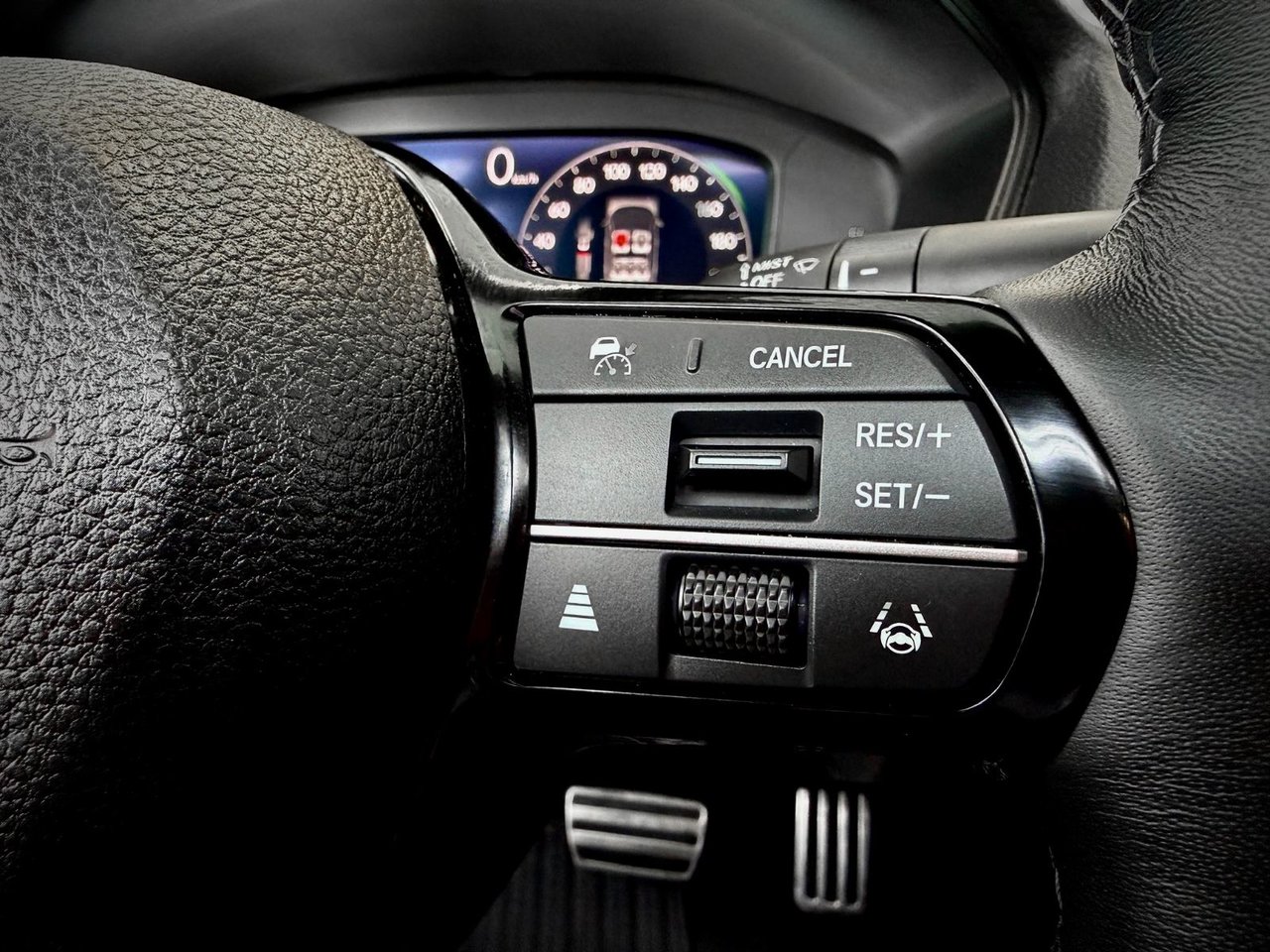 Honda Civic Sedan Hybrid Sport Touring 2025-19