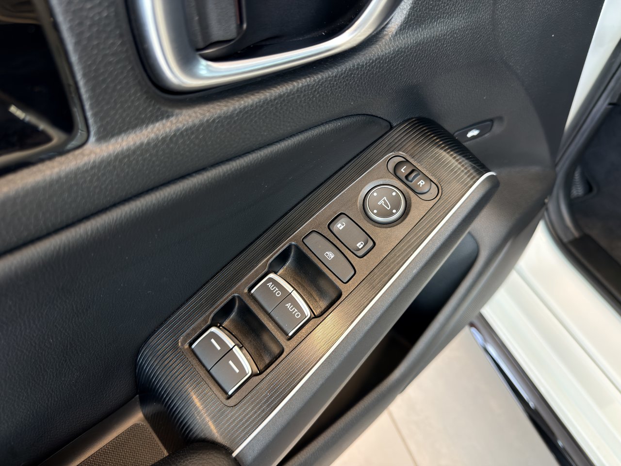 Honda Civic Sedan Hybrid SPORT TOURING 2025-25