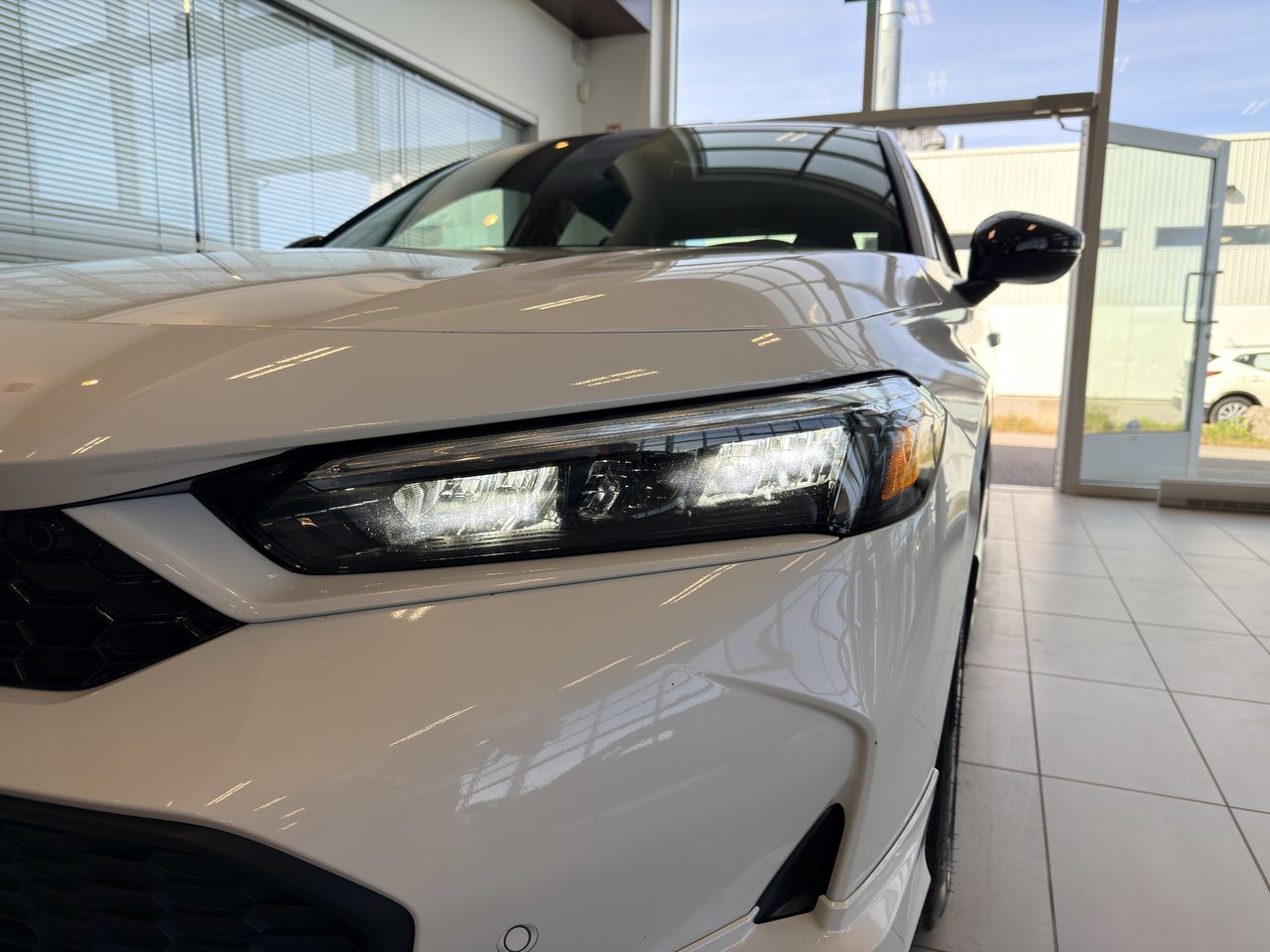Honda Civic Sedan Hybrid SPORT TOURING 2025-2