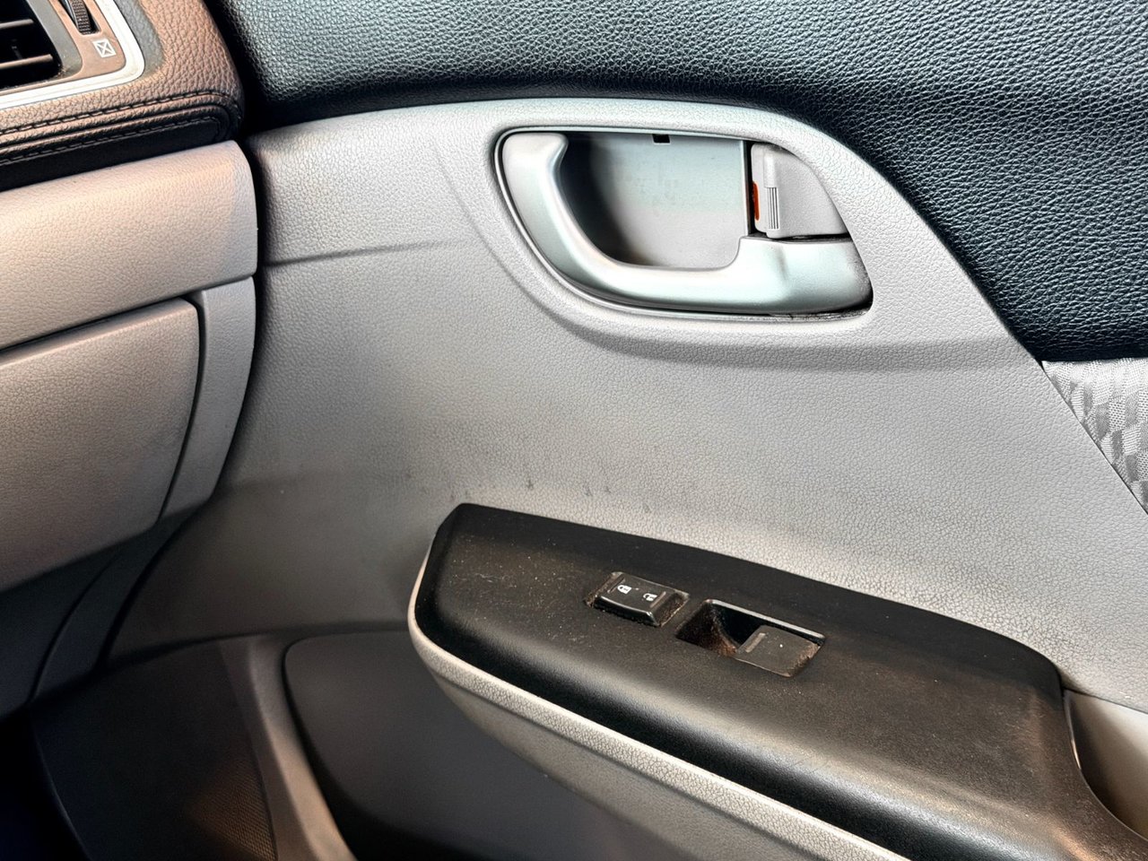 2015 Honda Civic Sedan LX-17