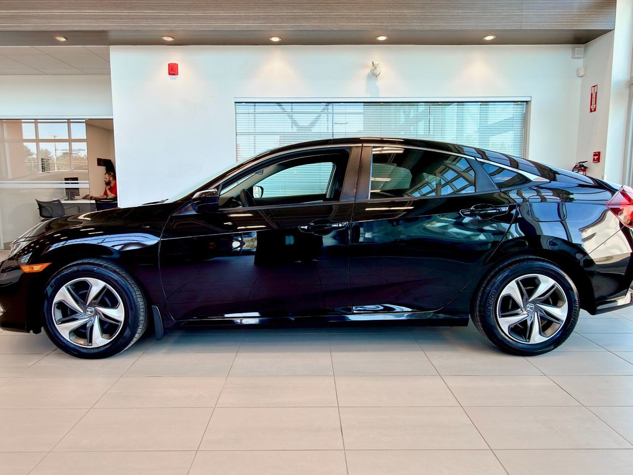 2019 Honda Civic Sedan LX-7