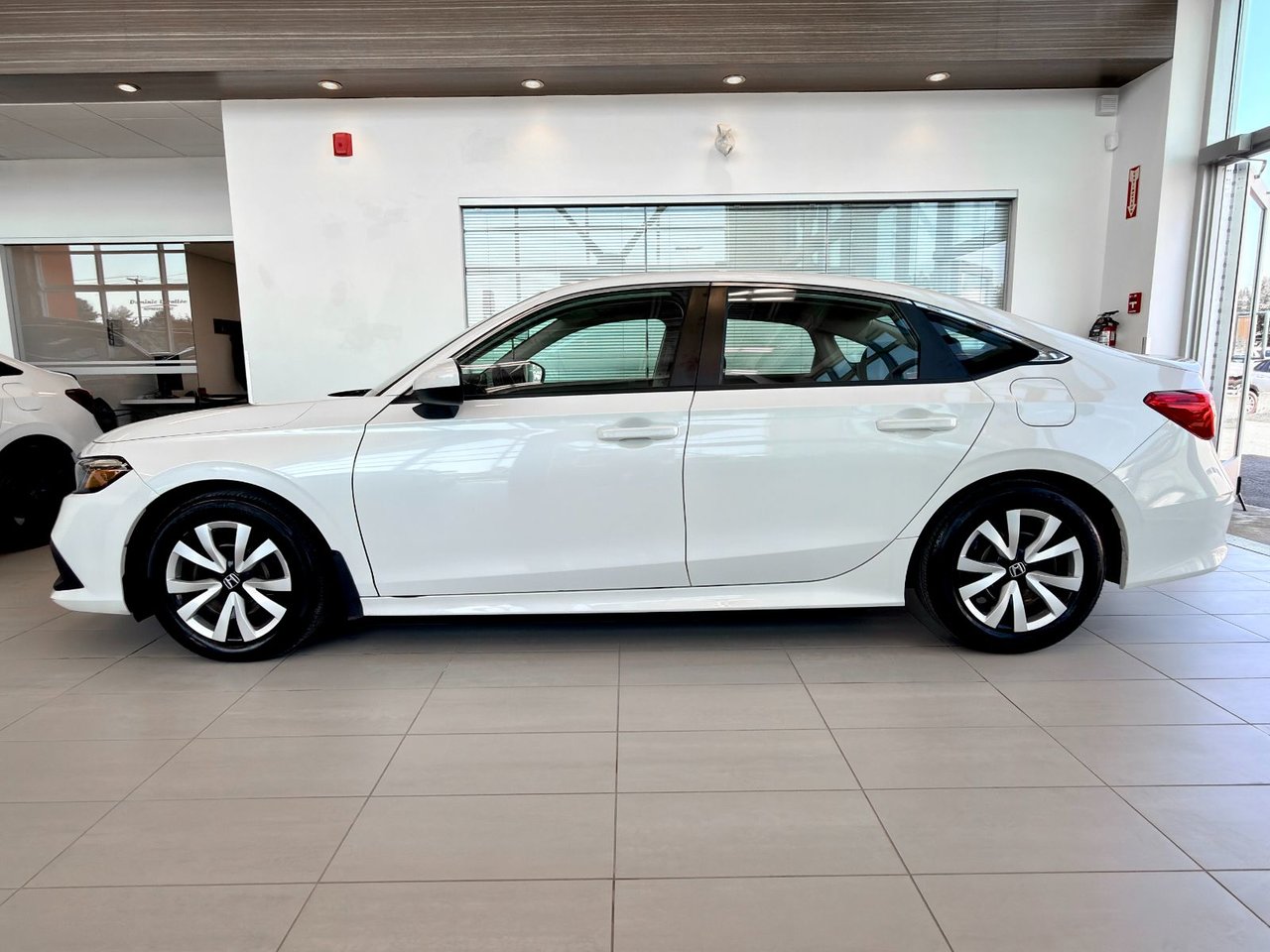 2023 Honda Civic Sedan LX-7